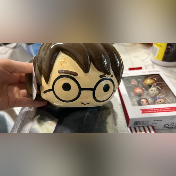 Harry Potter stuff - Picture 2 of 5